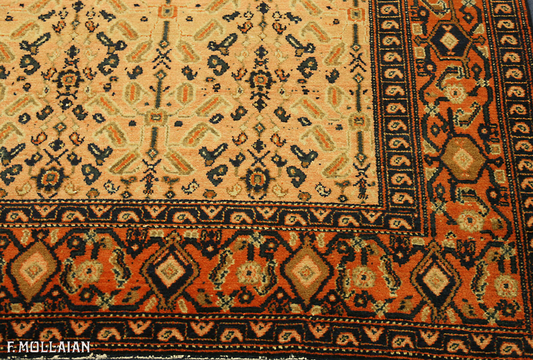 Antique Persian Senneh Rug n°:12833754